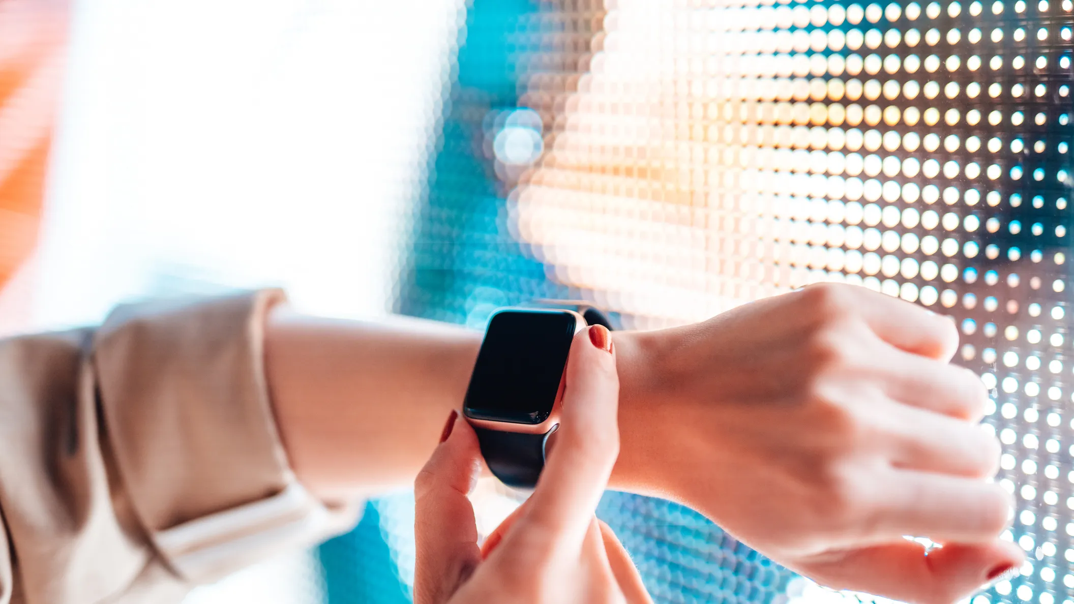 Read more about the article Toxic Tracking: The Hidden Anxiety Behind Wearable Tech