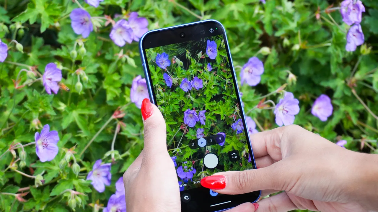 Read more about the article The Hidden Truth About Your Phone’s Camera Quality