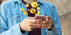 Read more about the article The Great Silence: How the Digital Age is Making Us Mute