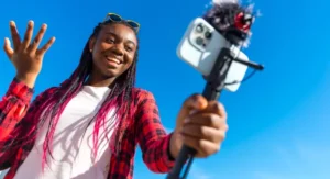Read more about the article Why Entire Nations Are Paying Social Media Influencers